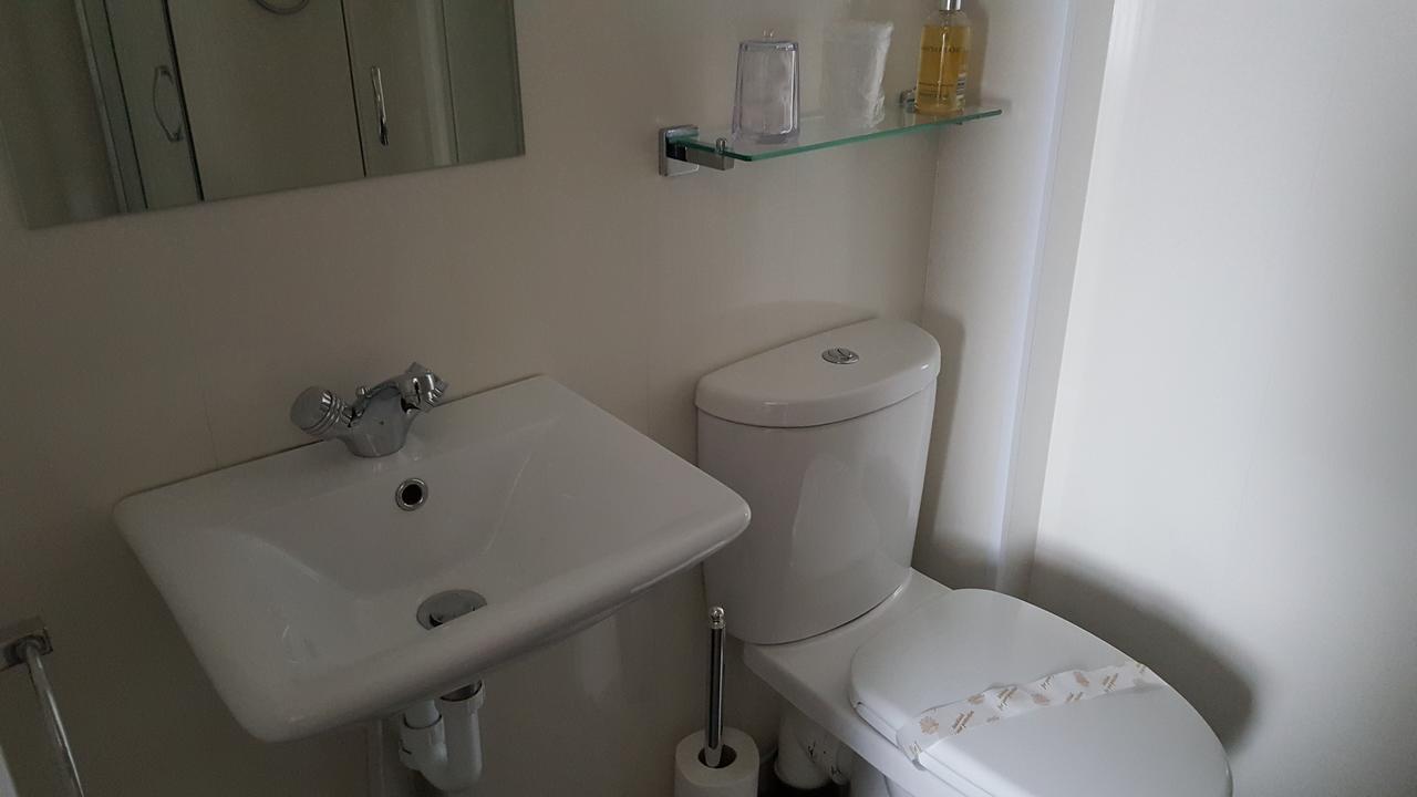 Gabrielles Bed & Breakfast Blackpool Ngoại thất bức ảnh